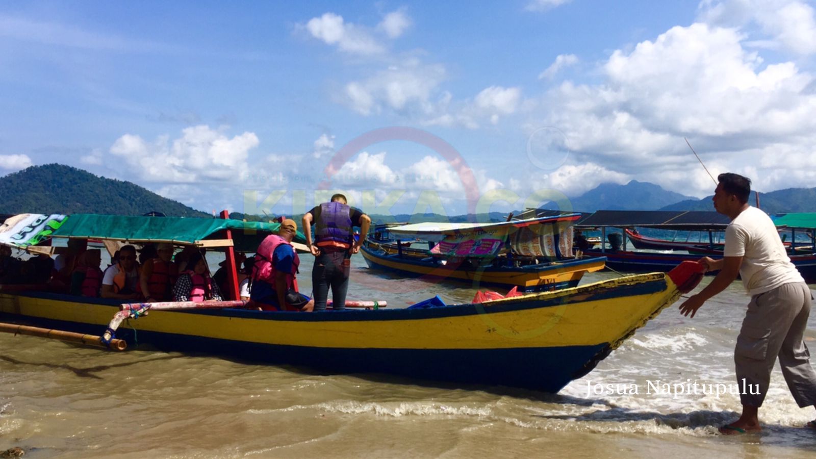 Pulau Pahawang Oke Tapi Akses Jalannya Sempit dan Berlubang