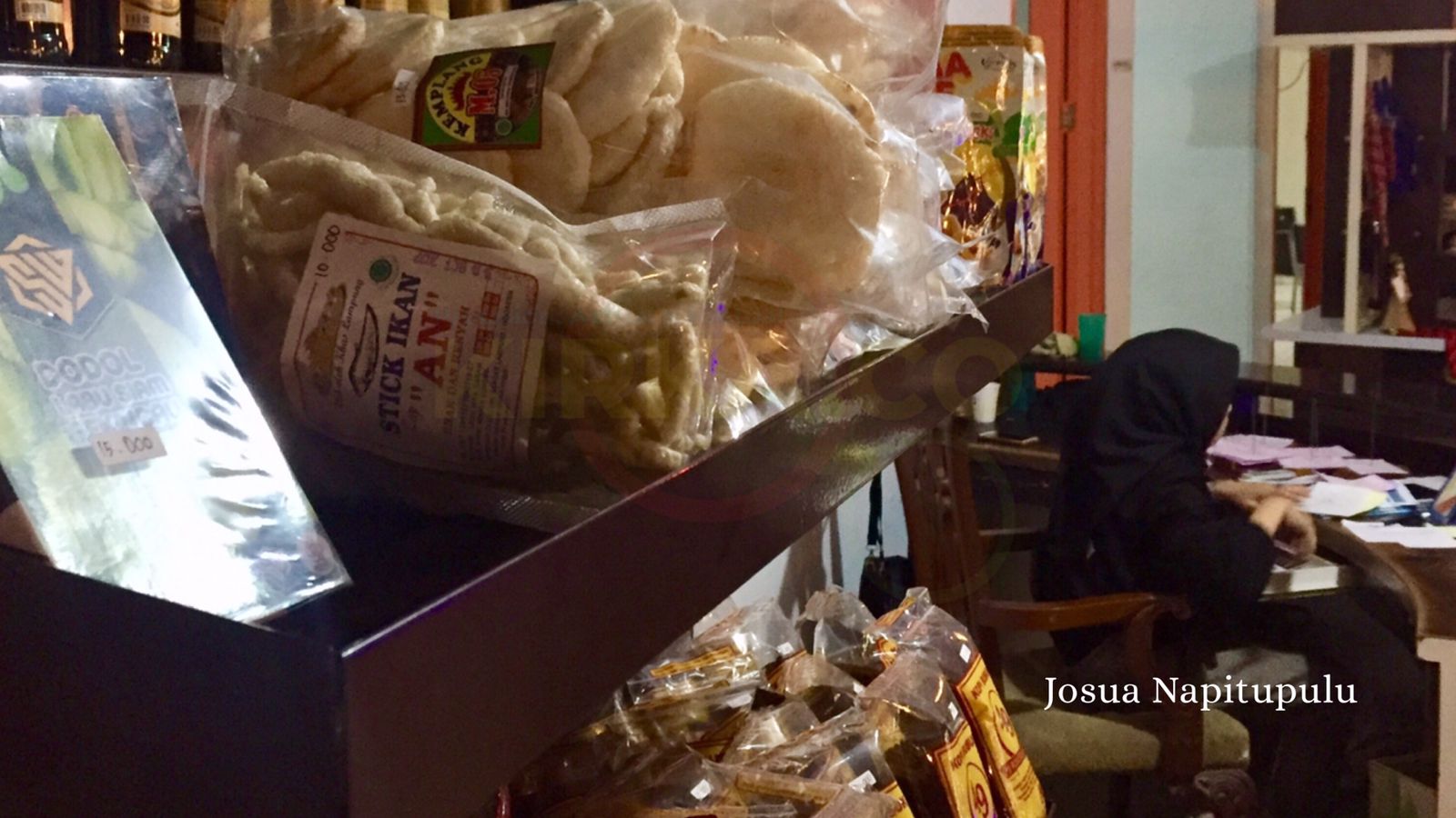 RIKs Cafe Unit Usaha Apindo Lampung Pamerkan Produk UMKM