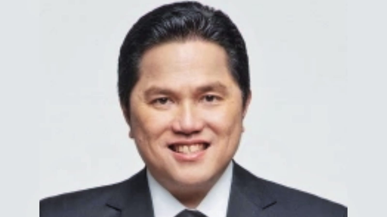 Erick Thohir Optimis Pembentukan Holding Subholding PLN